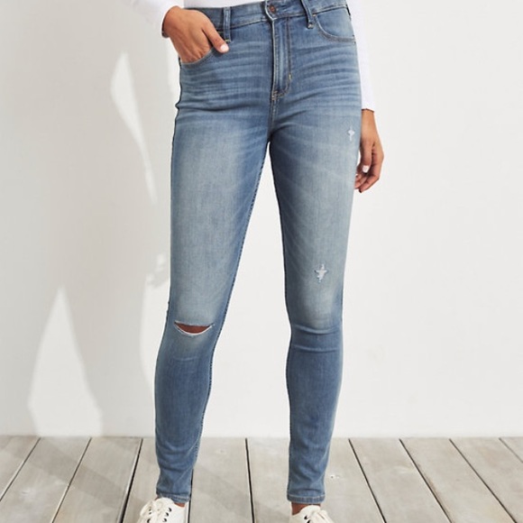 Hollister High-Rise Super Skinny Jeans - Picture 3 of 5